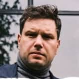 Porträt von MC Bomber