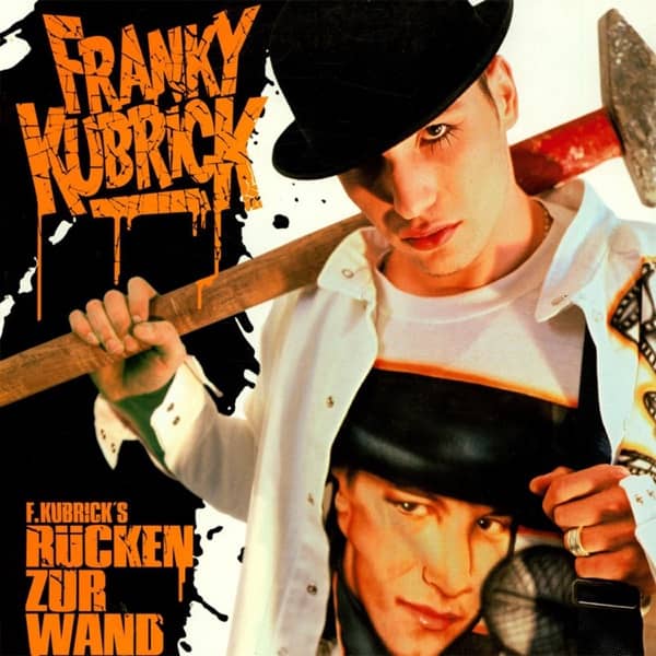 Cover von Rücken zur Wand